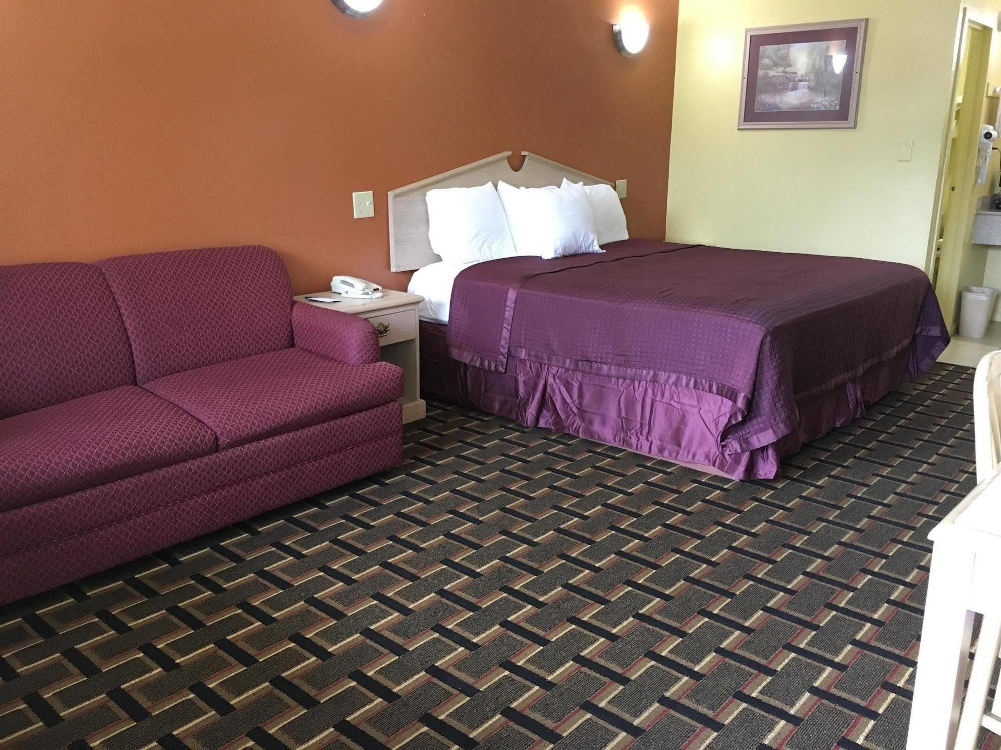 Americas Best Value Inn & Suites Greenville Exteriör bild
